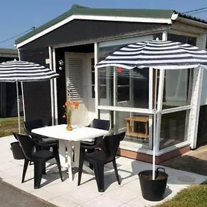 Vacation House Max For 4 Persons, 350 M From The Sea, In Pollentier Park Camping Middelkerke